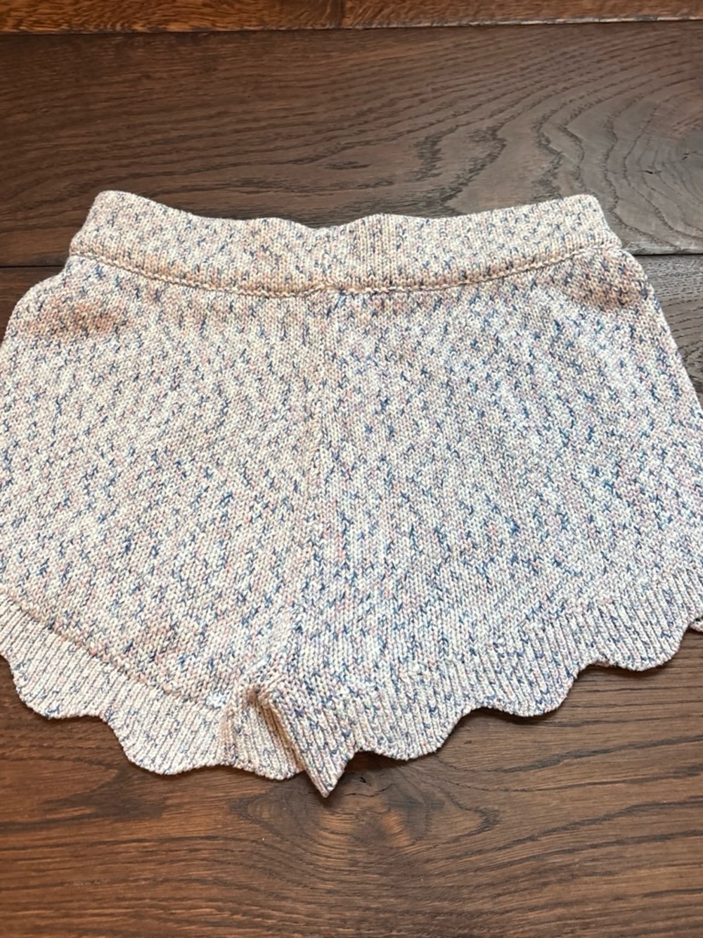 Design History Speckled Cream and Blue Knit Top - Picture 6 of 7